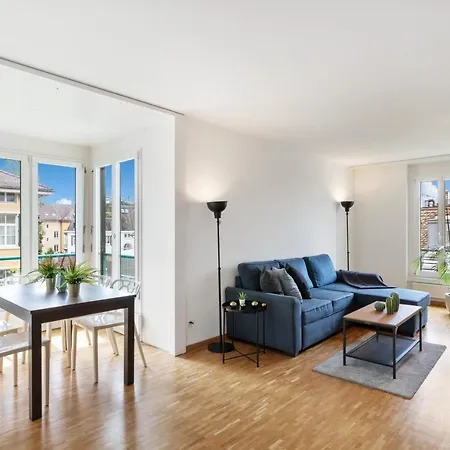 Spacious Hoting Apartman