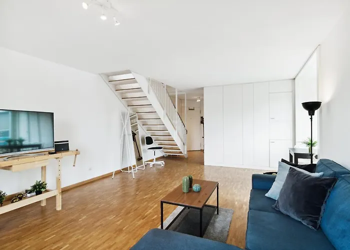 Апартаменти Spacious Hoting