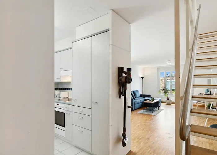 Spacious Hoting Апартаменти Цюрих