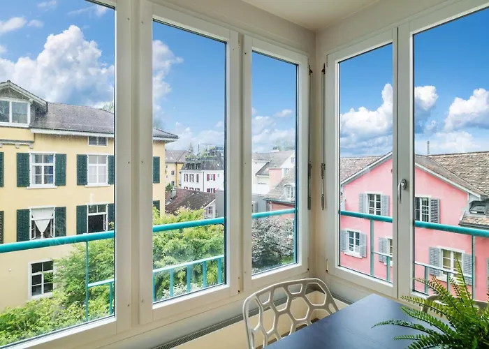 Spacious Hoting Апартаменти Цюрих