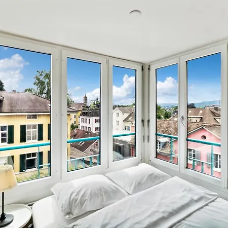 Spacious Hoting Appartamento Zurigo