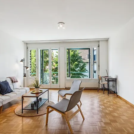 Apartment Spacious Hoting *