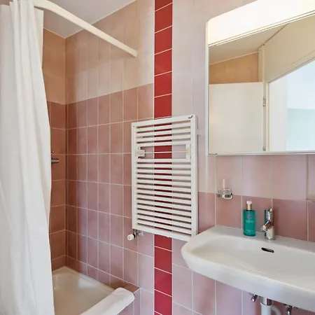 Spacious Hoting Apartmán