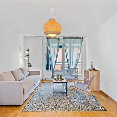 Spacious Hoting * Zurich