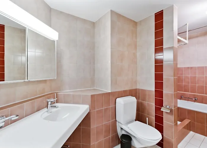 Spacious Hoting Zürich