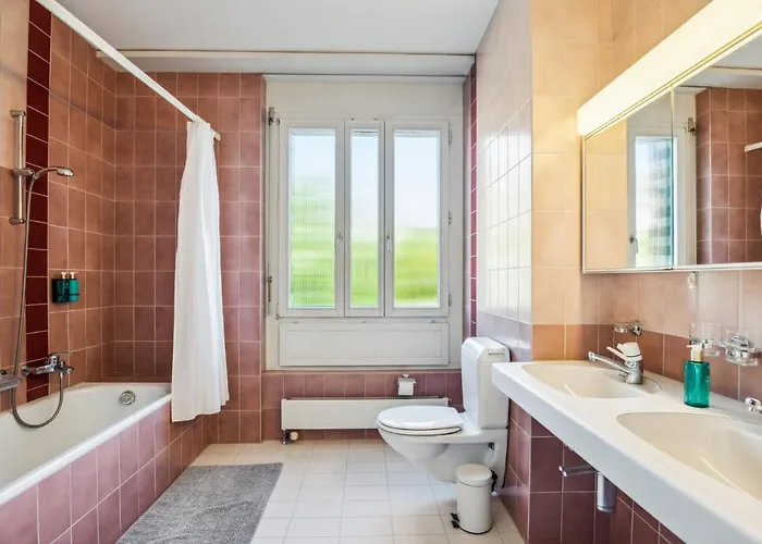 Lägenhet Spacious Hoting *