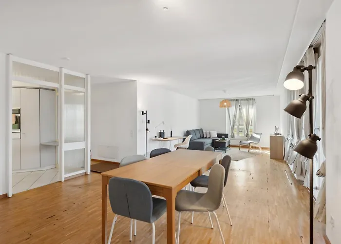 Lägenhet Spacious Hoting