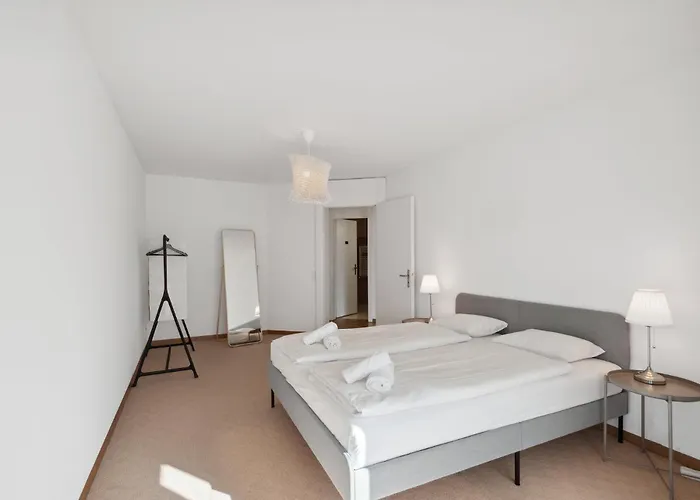 Spacious Hoting Lägenhet *