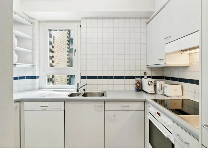 Spacious Hoting דירה