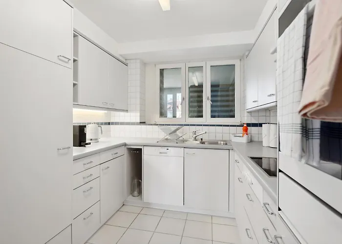 Spacious Hoting דירה *