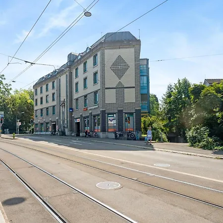Apartament Spacious Hoting *